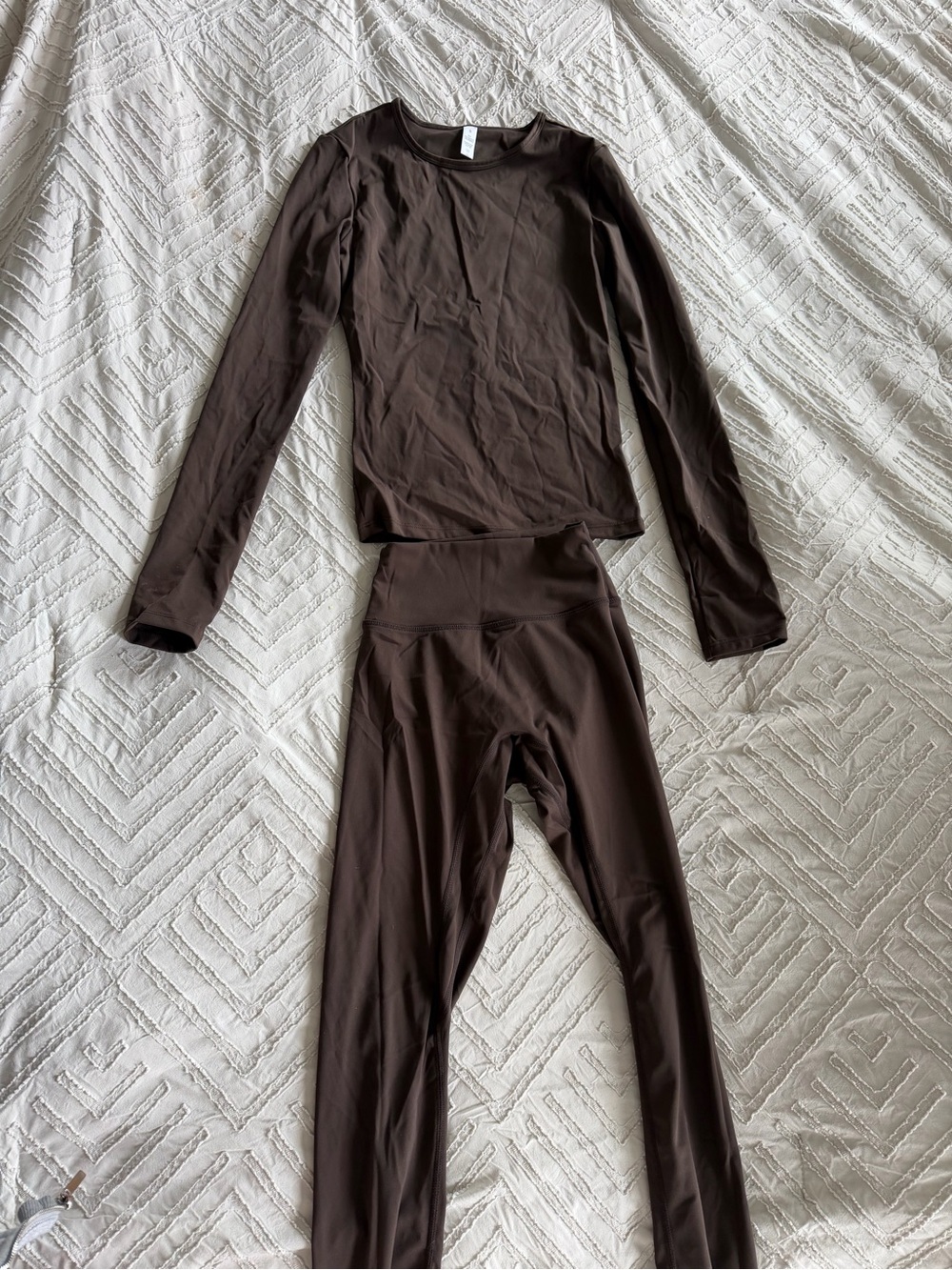 Women’s Athletic Brown Set. Long Sleeve & Leggings